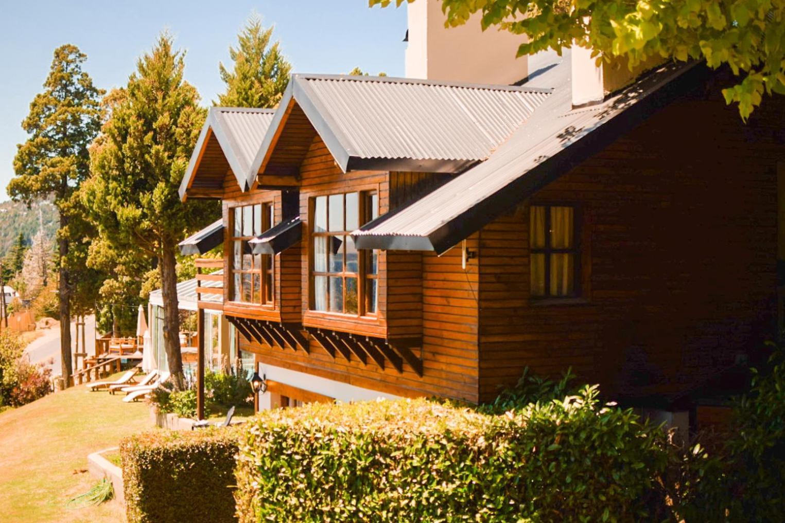 Pailahue Cabanas Lodge San Carlos de Bariloche Exterior photo